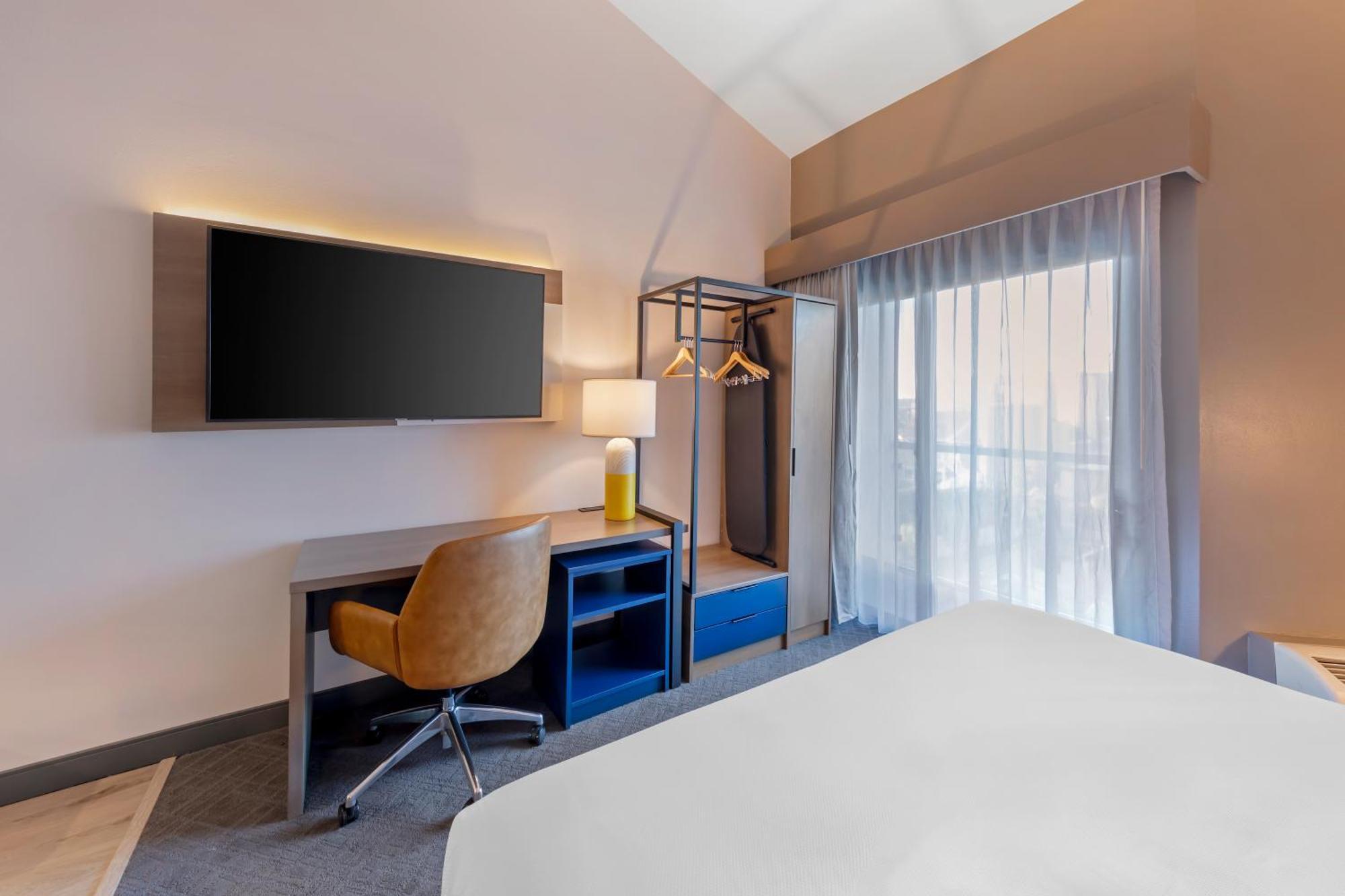 Comfort Inn & Suites Irvine Spectrum Лейк-Форест Номер фото