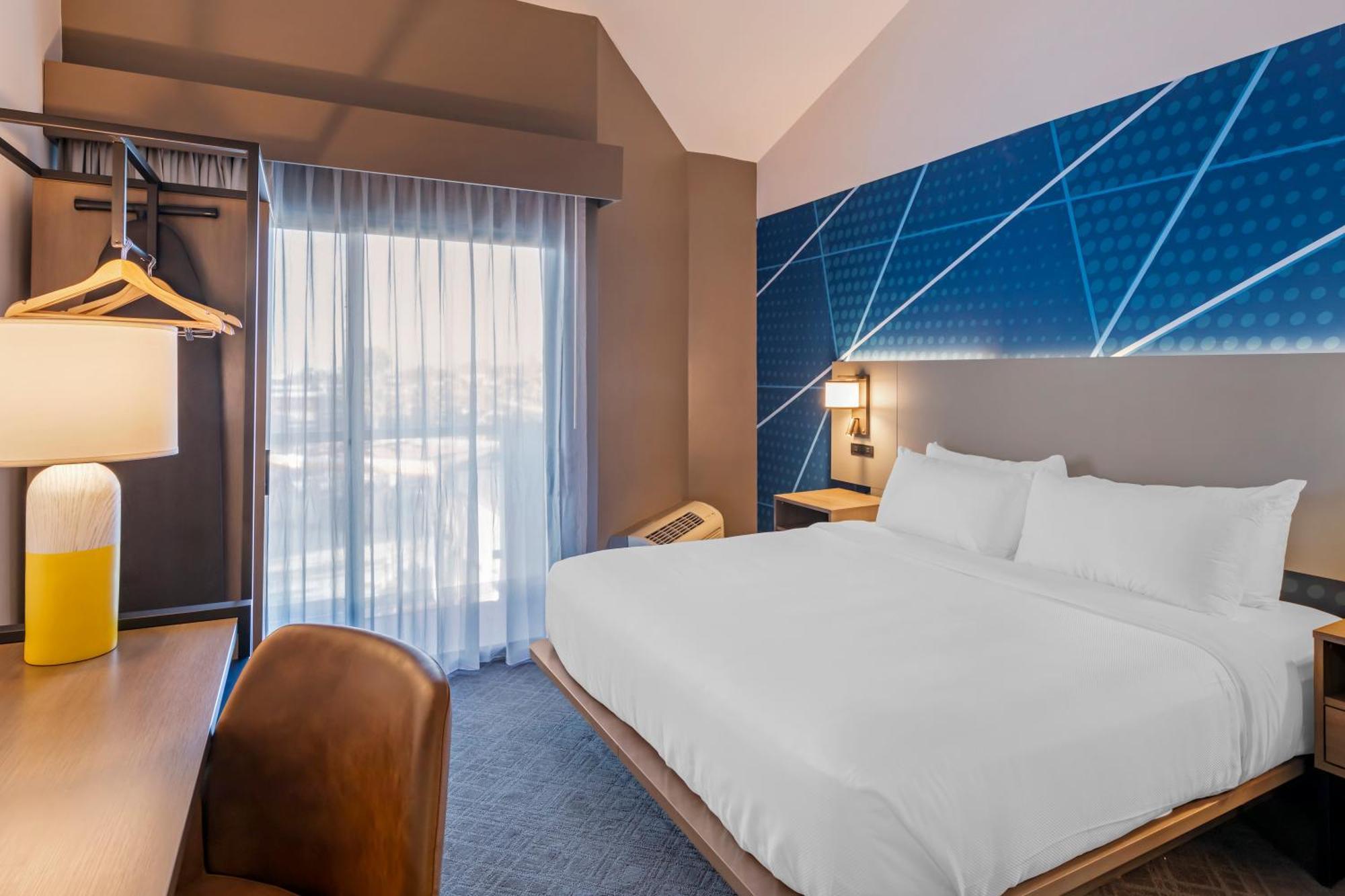 Comfort Inn & Suites Irvine Spectrum Лейк-Форест Номер фото